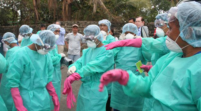 Les femmes plus vulnérables à la contagion par le virus Ebola