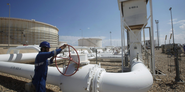 La production pétrolière libyenne en hausse à 900.000 b/j