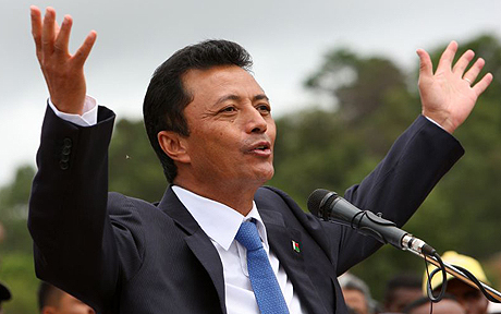 Madagascar : Rajoelina annonce un « résultat concluant » du remède à base de l’artémisia sur les malades du Covid-19