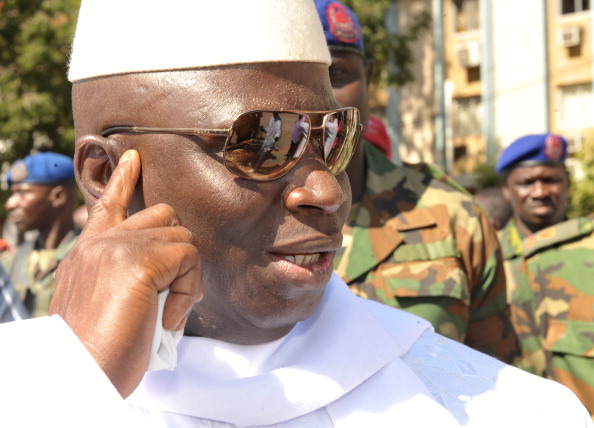 Le palais présidentiel gambien la cible d’un assaut militaire