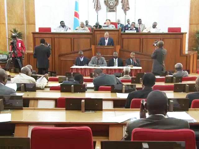 Report du vote du projet de loi électorale par le Sénat congolais