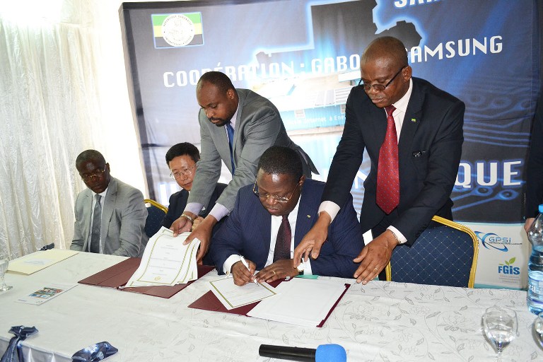 Gabon le Géant Coréen Samsung livre le premier Village Numérique d’Afrique Centrale