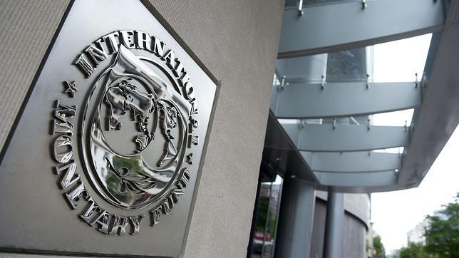 Le FMI allège la dette des pays frappés par Ebola