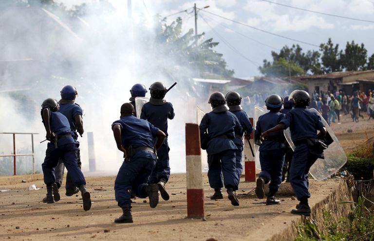 Burundi : Deux personnes tuées dans les manifestations contre le président Nkuruziza