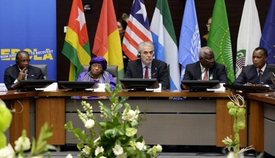 Ebola : Trois pays africains réclament un Plan Marshall