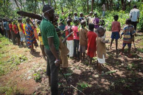 Centrafrique : Plus de 350 enfants soldats libérés par les groupes armés