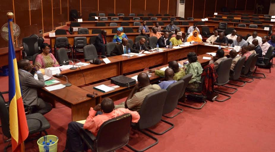 Tchad : Les députés rectifient le budget de l’Etat jugé trop déficitaire