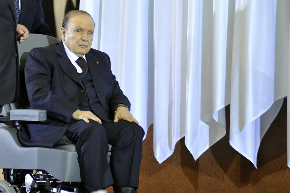Algérie : silence inquiétant après le limogeage de trois généraux