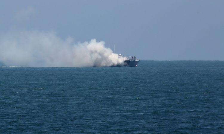 Attaque inédite de l’EI contre un bateau de guerre égyptien