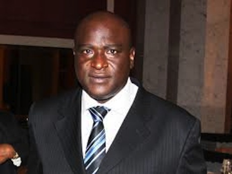 Libreville dénonce l’arrestation en France du directeur de cabinet présidentiel