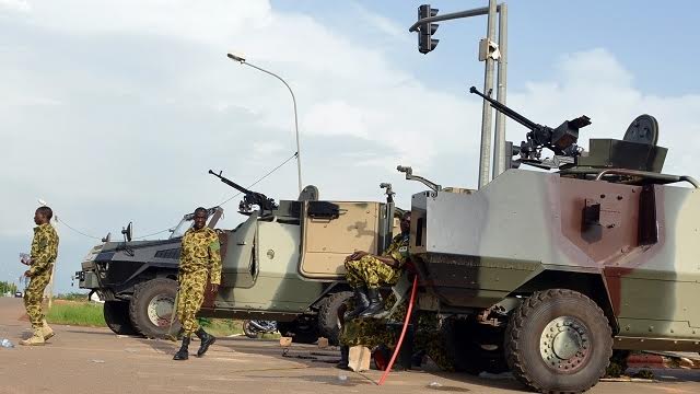 Burkina: L’armée déloge les putschistes