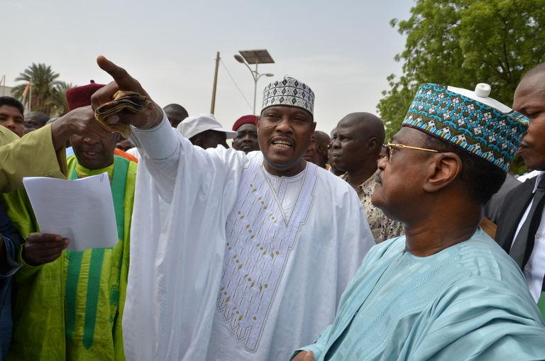 Hama Amadou menacé d’être arrêté en cas de retour au Niger