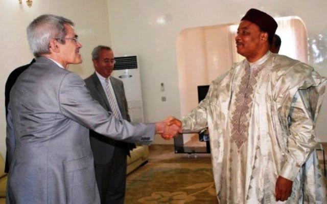 Niger-Areva : Le président Issoufou accusé de haute trahison
