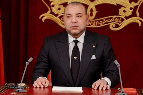 Mohammed VI accuse l’Algérie d’être responsable des souffrances des habitants des camps de Tindouf