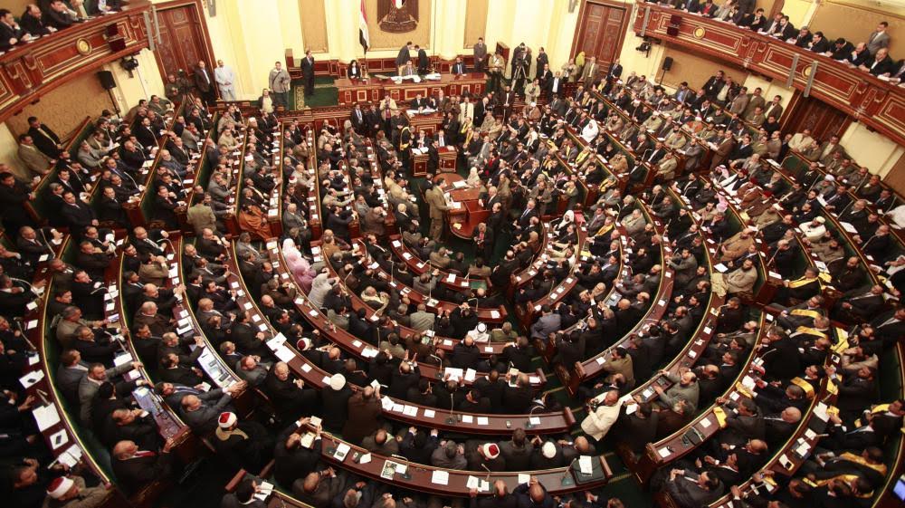La nouvelle assemblée égyptienne siège pour la première fois depuis plus de 4 ans