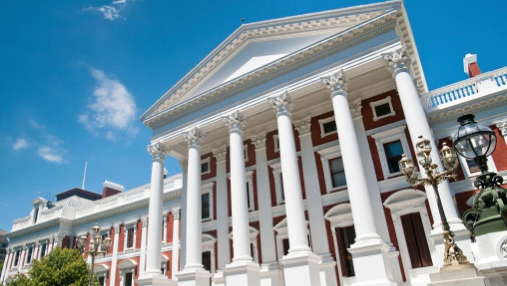 Afrique du Sud: L’ANC soutient le déménagement du Parlement à Pretoria