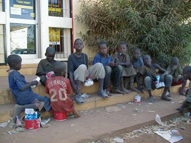 Le Sénégal fait campagne contre le phénomène des enfants de la rue