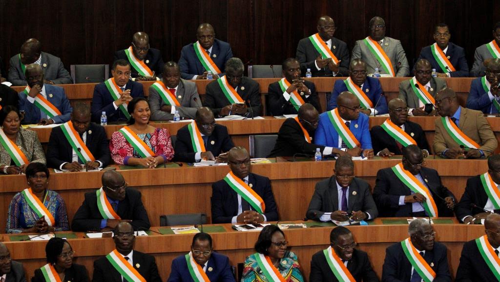 Le Parlement ivoirien adopte le projet de nouvelle Constitution
