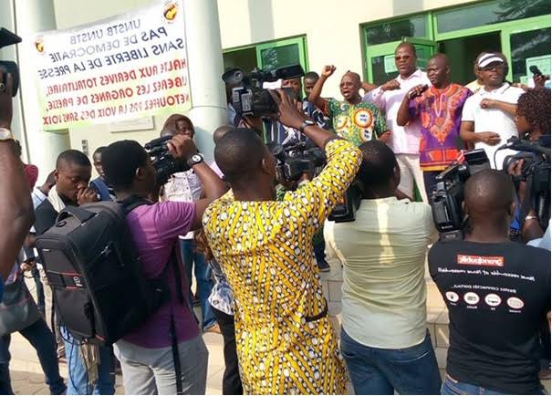 Bénin : Les journalistes poursuivent leur combat pour la réouverture des médias fermés