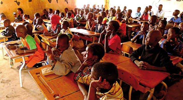 Les enseignants maliens exigent des primes de risque
