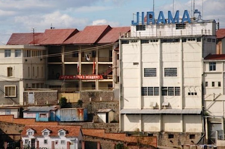 Le Madagascar change l’équipe dirigeante de la Jirama pour répondre aux exigences des bailleurs de fonds