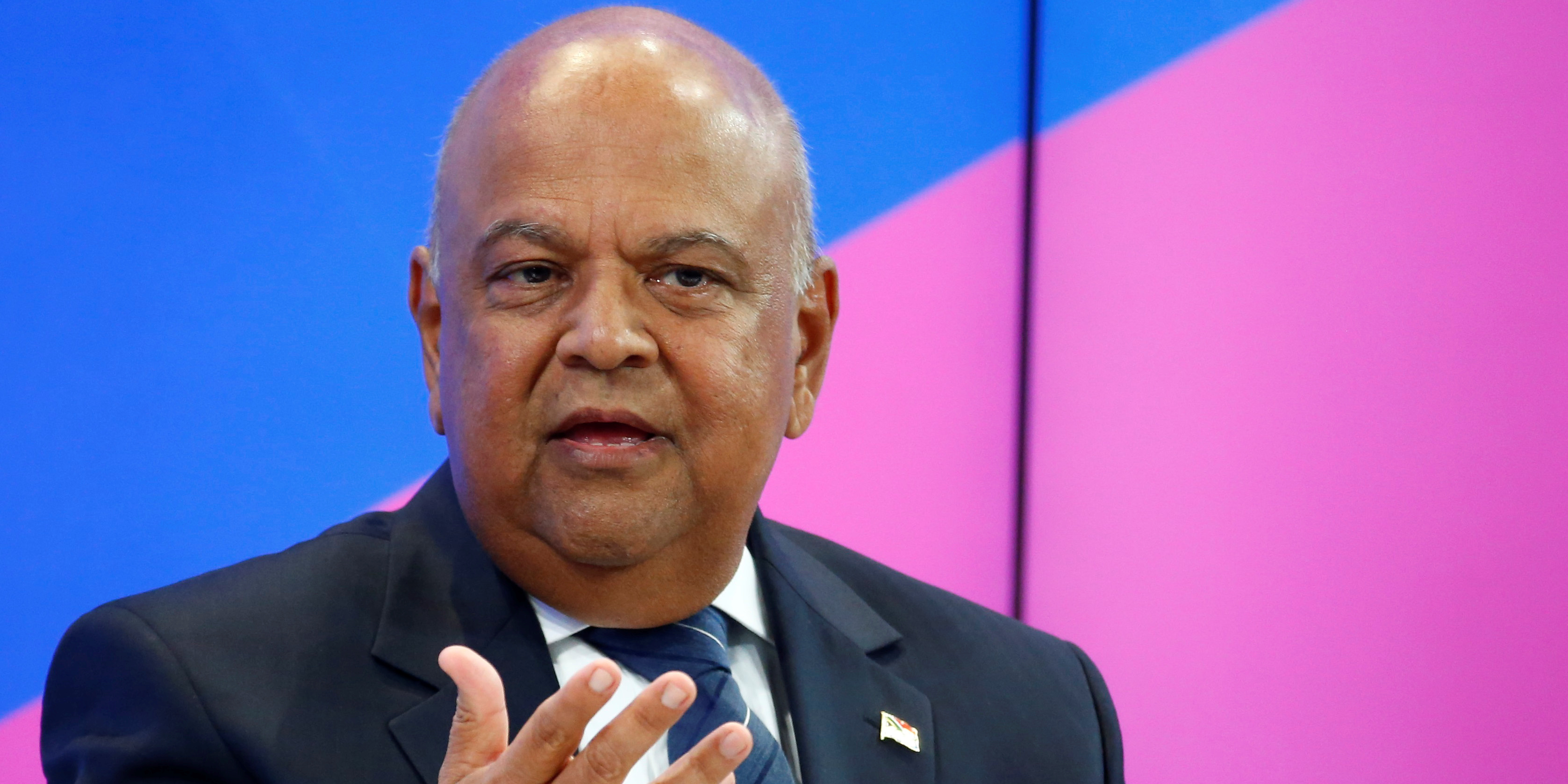 Afrique du Sud : Le rand chute après l’interruption de la tournée du ministre des Finances à l’étranger