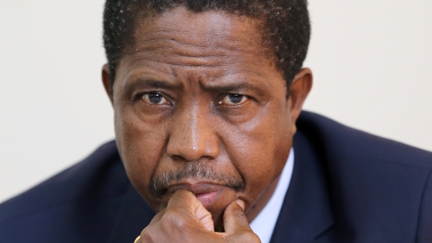 Le président Lungu menace de décréter l’état d’urgence en Zambie