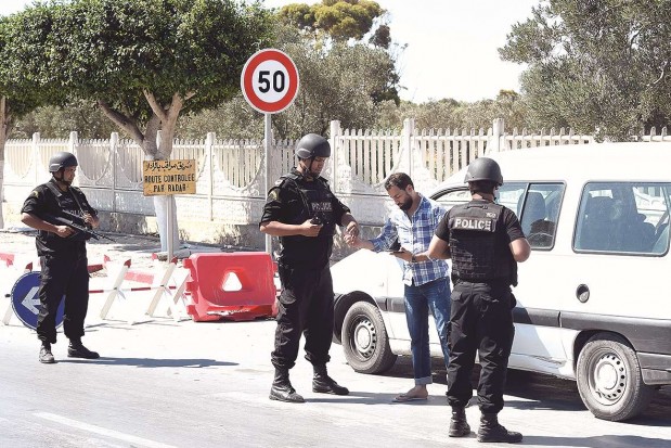 La Tunisie prolonge l’état d’urgence prolongé d’un mois