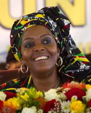 La première dame du Zimbabwe visée par une plainte pour agression en Afrique du Sud