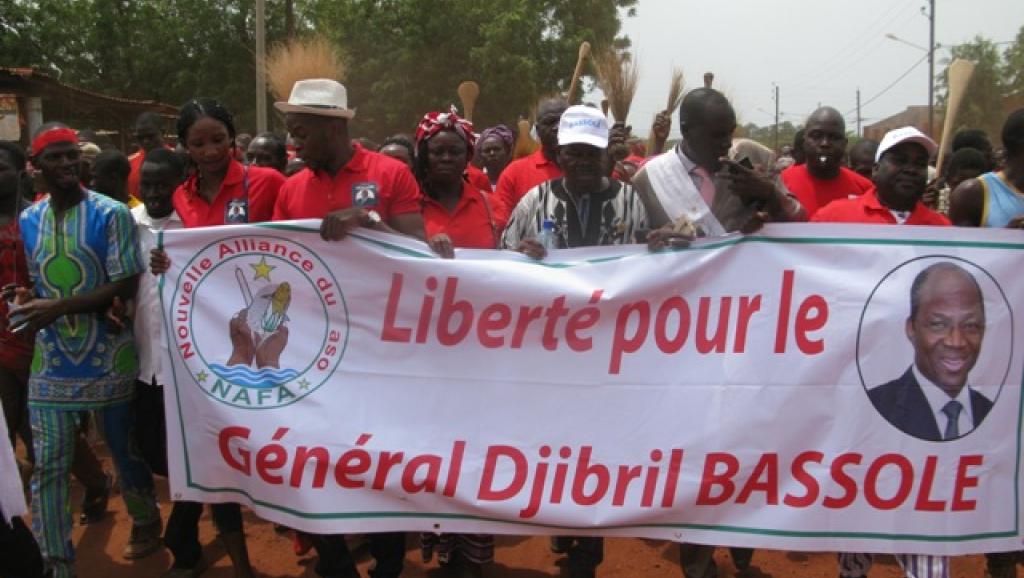 Burkina Faso : le ministre de la Justice s’insurge contre la pression faite sur le gouvernement pour libérer Bassolé