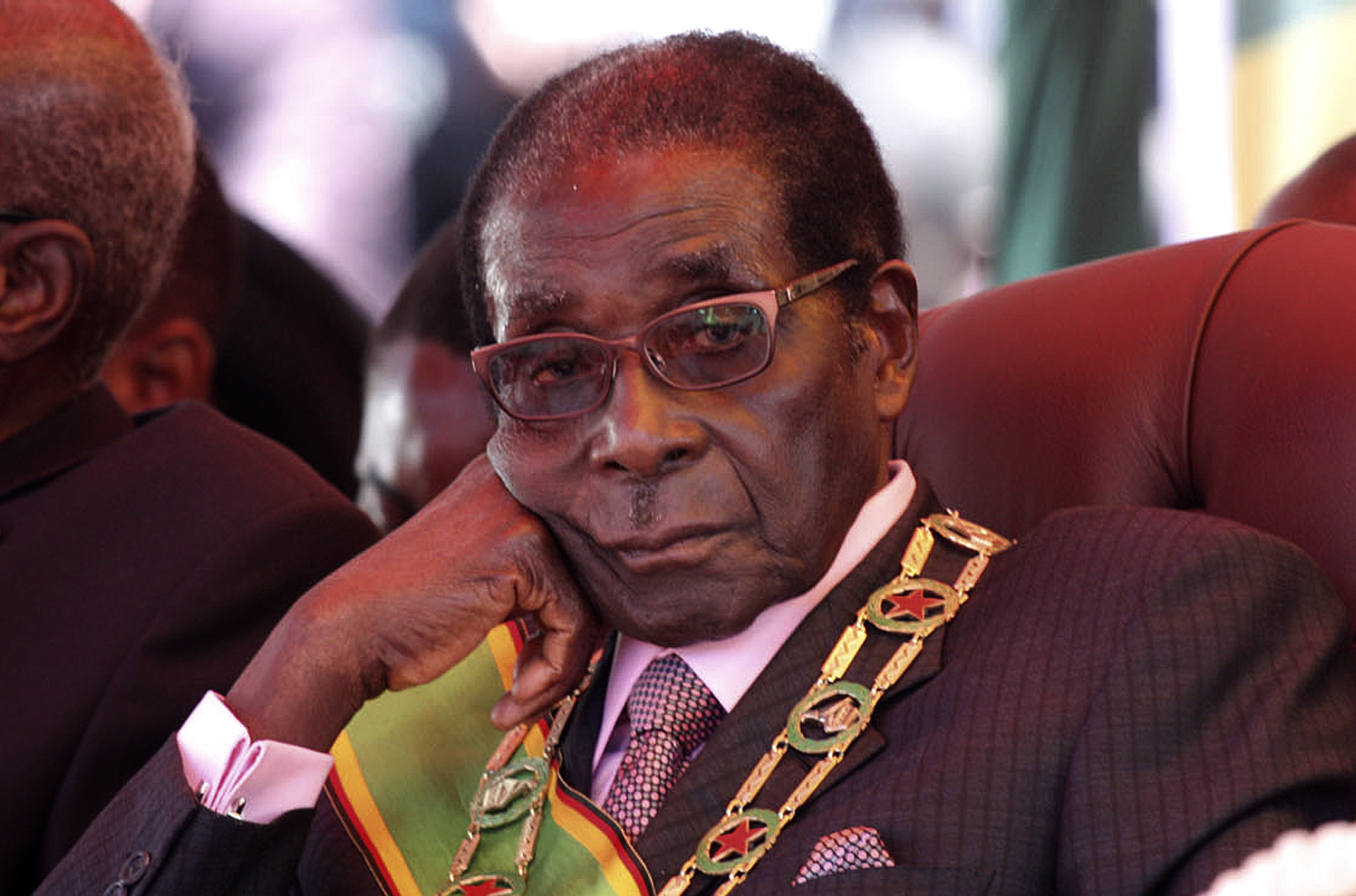 La Zambie dément les allégations de demande d’asile de l’ex-président Mugabe