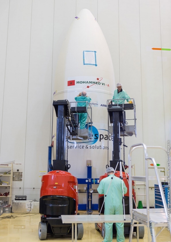 Le lanceur Vega fin prêt pour mettre en orbite cette nuit le premier satellite marocain