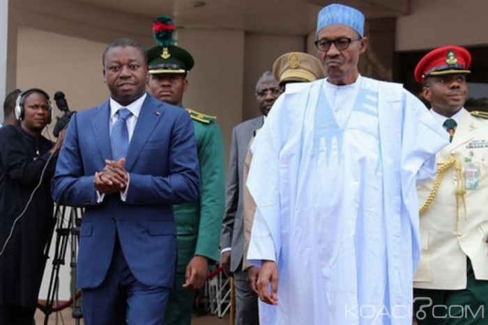 Le président nigérian tient à la transition pacifique au Togo