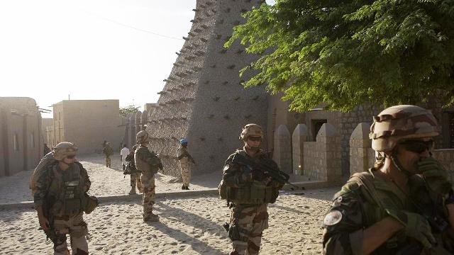 Des camps de l’armée malienne et de la Minusma à Tombouctou essuient des tirs d’obus