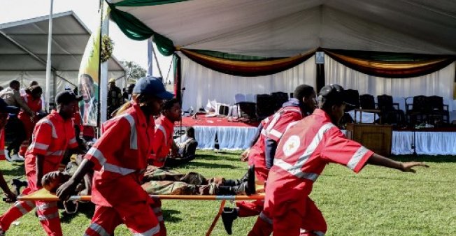 Les élections au Zimbabwe maintenues malgré l’attentat contre le président Mnangagwa