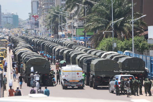 RDC : Des camions de l’armée chargés de distribuer les kits électoraux