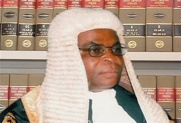 Le Président de la cour suprême du Nigeria inculpé pour non déclaration de ses avoirs