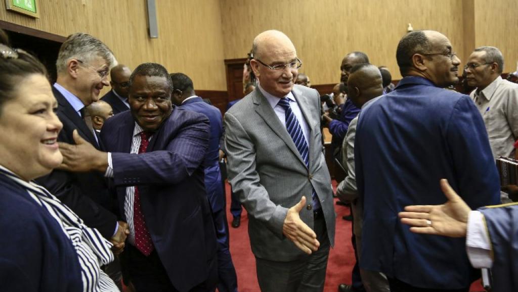 Le gouvernement centrafricain parvient à un accord de paix avec 14 groupes armés