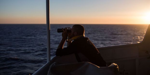 L’UE suspend temporairement ses opérations de sauvetage en Méditerranée