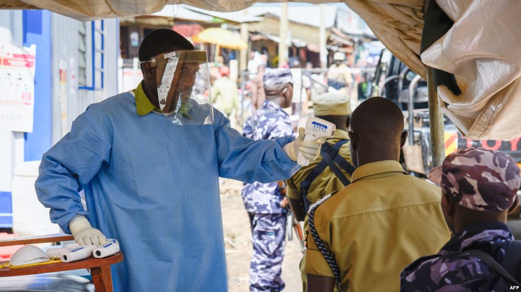 RDC : Ebola fait 100 morts en trois semaines, plus de 700 au total