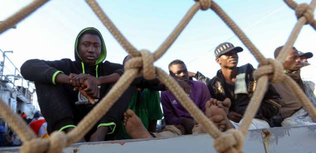 Des ONG saisissent la justice française contre la livraison de bateaux à la Libye