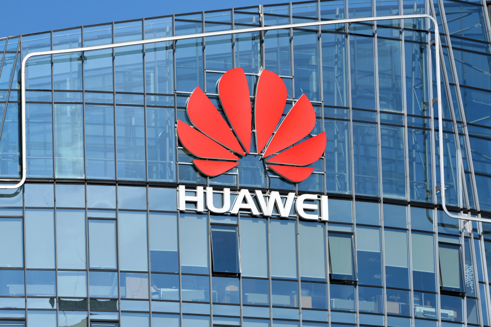 Royaume-Uni : La polémique continue après le feu vert à Huawei dans la 5G