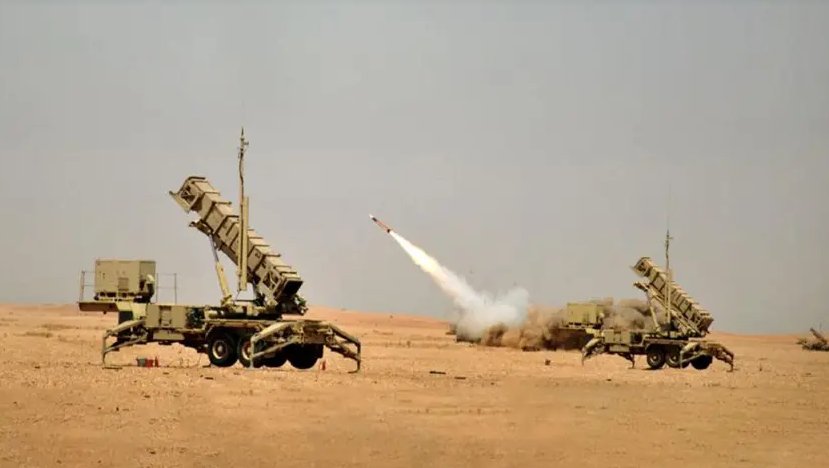 La coalition militaire arabe intercepte deux missiles en direction de La Mecque et de Djeddah