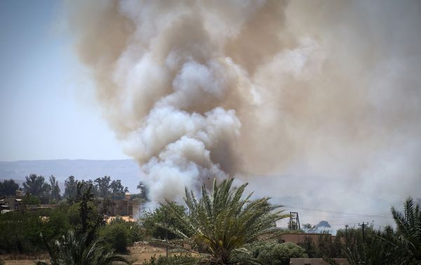 Libye : le maréchal Haftar harangue ses troupes