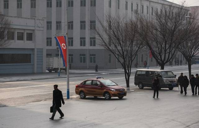 Péninsule coréenne : des tirs de projectiles par Pyongyang accroissent la tension