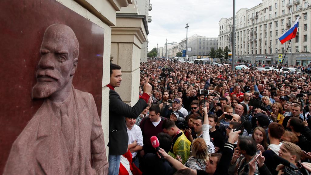 Les Russes manifestent à Moscou pour des élections justes
