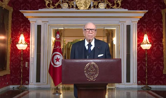 Elections anticipées en Tunisie le 15 septembre