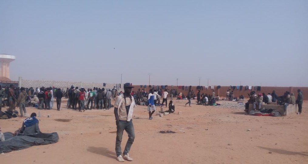 Manifestation de réfugiés soudanais devant le HCR à Agadez au nord du Niger 
