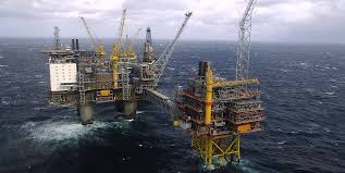 Réflexion en Côte d’Ivoire sur le développement des secteurs pétrolier et énergétique