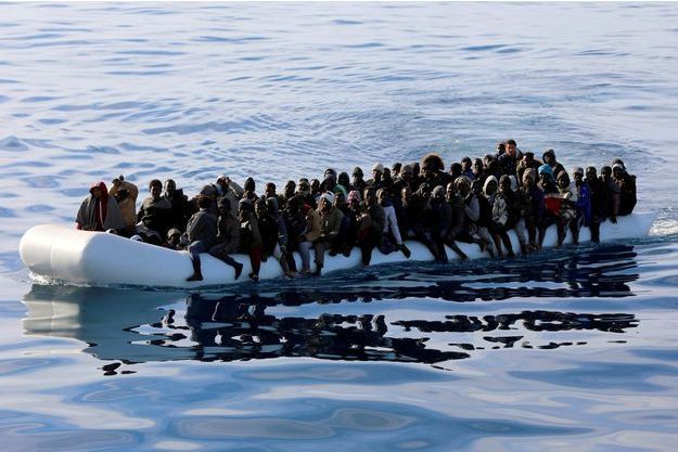 Libye : 335 migrants secourus la semaine passée par les gardes-côtes libyens